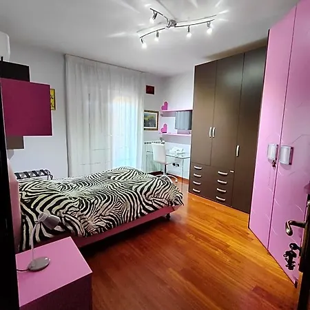 Rossella 3*