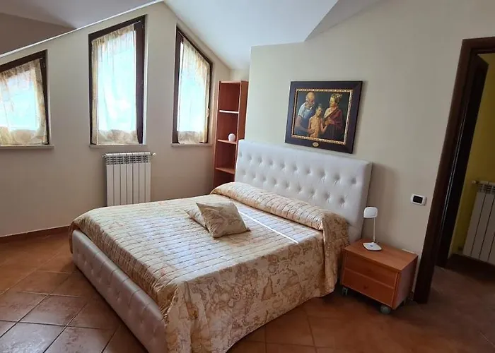 Rossella Panzió Montoro Inferiore